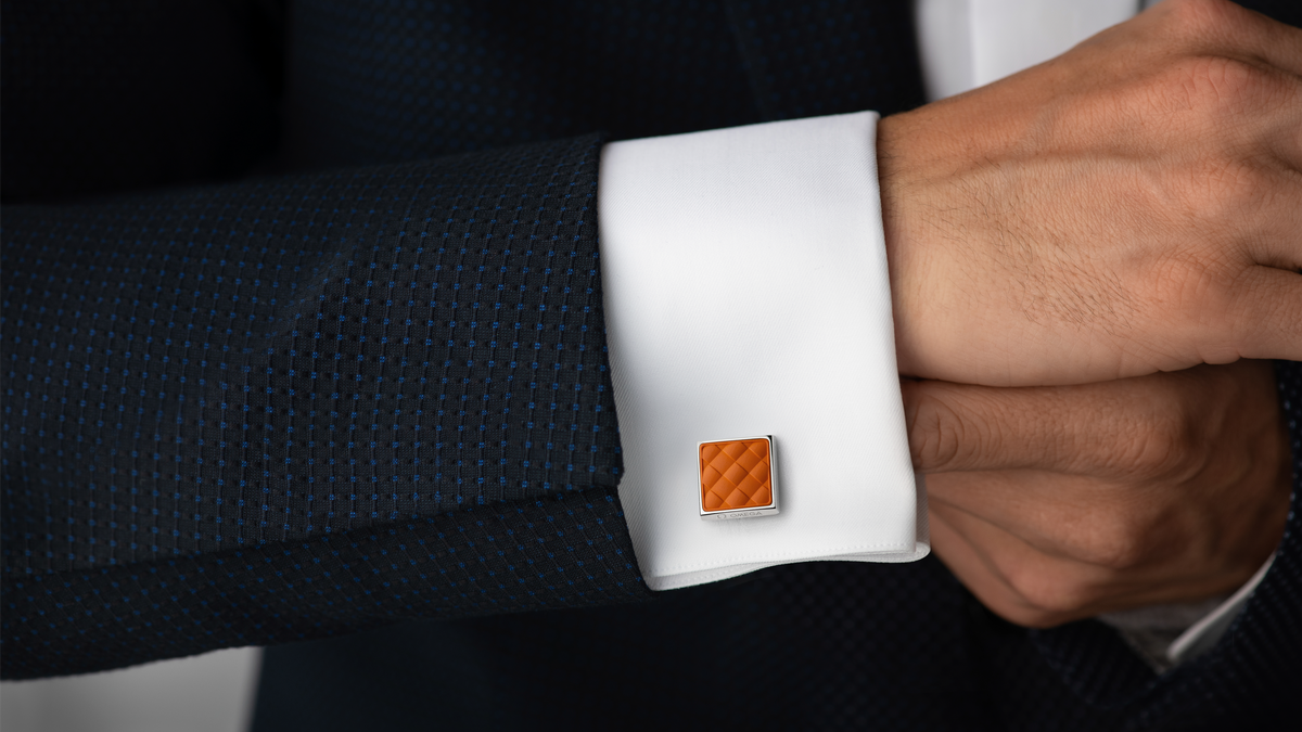 OMEGA Aqua Cufflinks, rubber, stainless steel - C92STA0509105 - View 3
