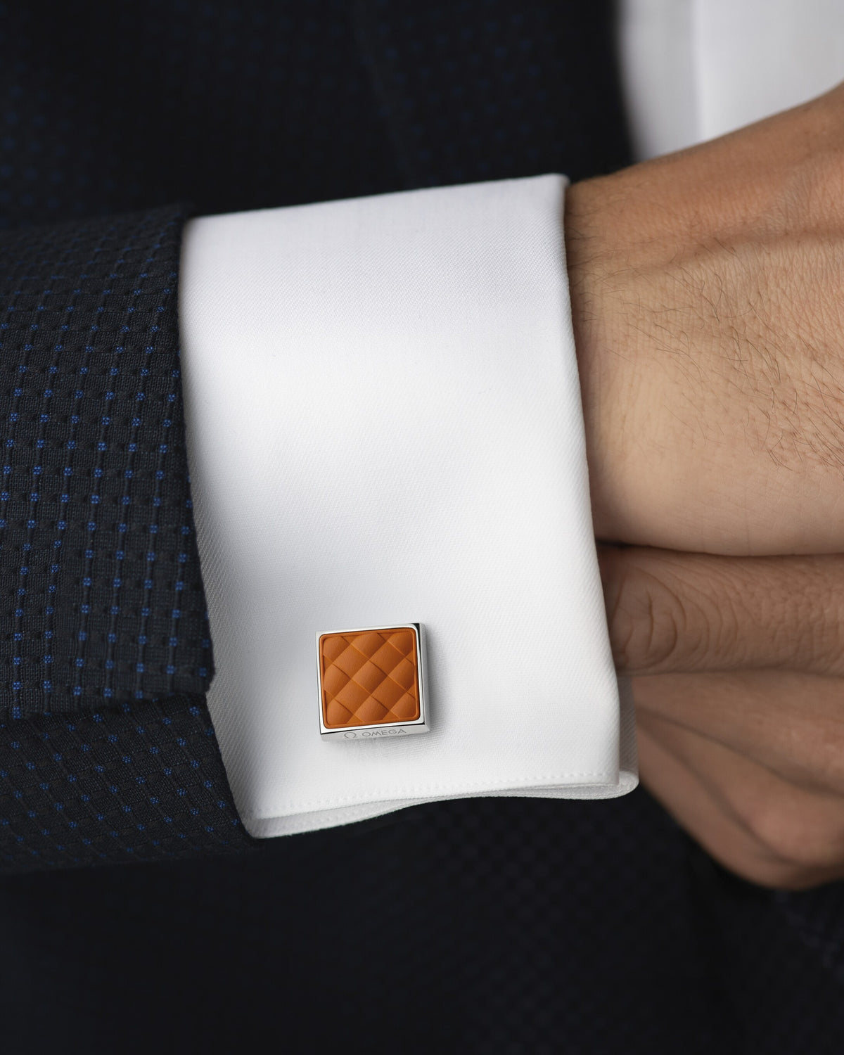 OMEGA Aqua Cufflinks, rubber, stainless steel - C92STA0509105 - View 2