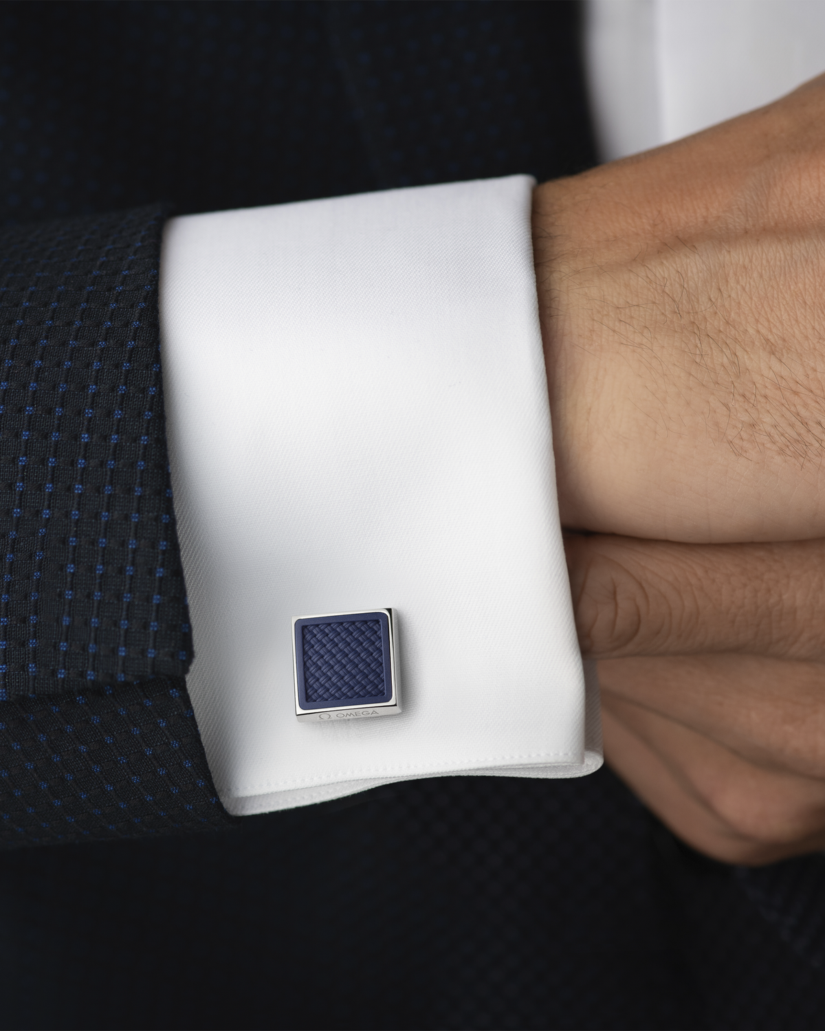 OMEGA Aqua Cufflinks, rubber, stainless steel - CA05ST0000205 - View 2