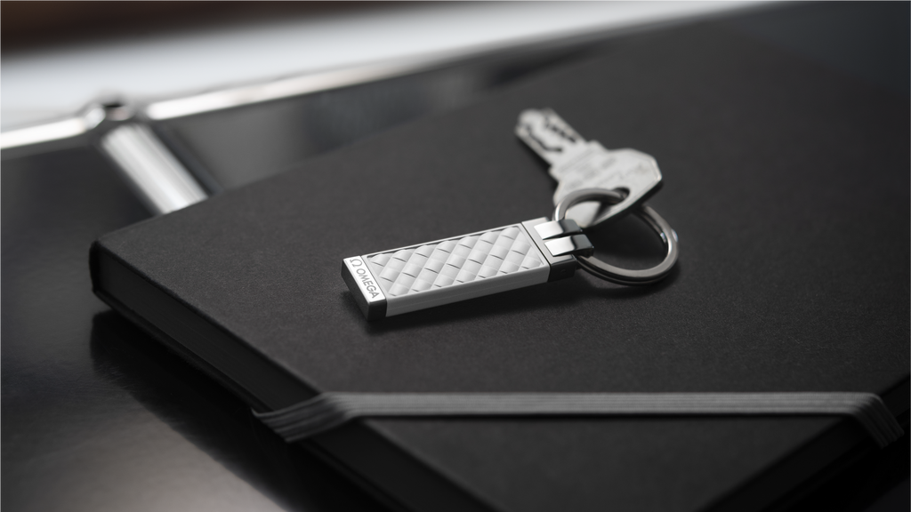 OMEGA Aqua Key holder, rubber, stainless steel - K91STA0509205 - View 3