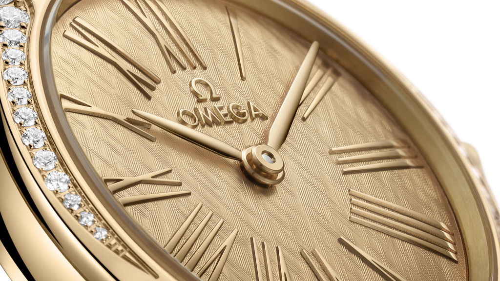 De Ville Mini Trésor 26 mm, Moonshine™ gold on Moonshine™ gold - 42855266099001 - View 4
