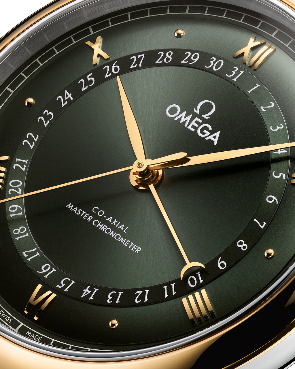De Ville Prestige 42 mm, steel - yellow gold on alligator - 43423422210001 - View 4