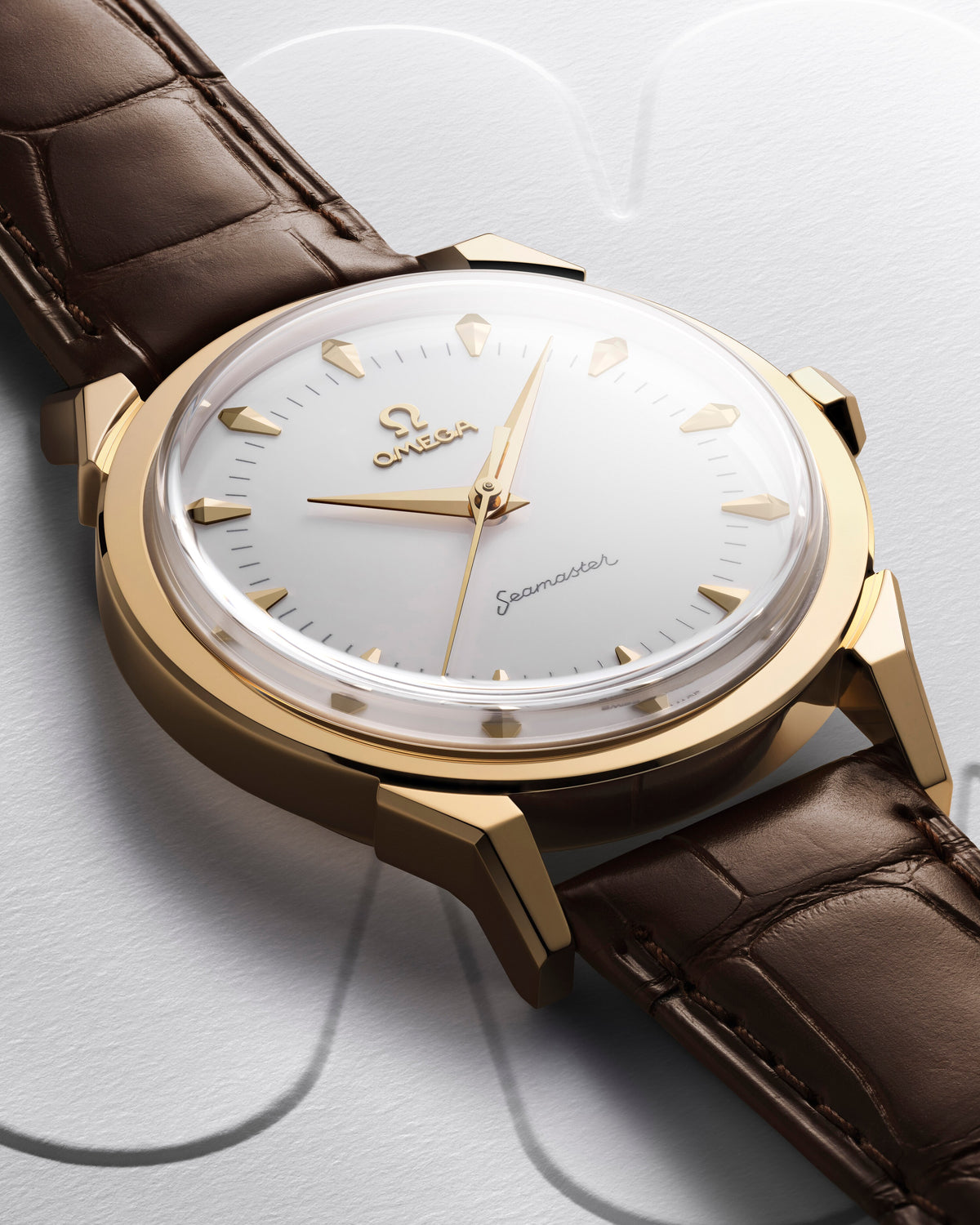 Seamaster 37 mm 37 mm, Moonshine™ gold on alligator - 52253372004001 - View 9