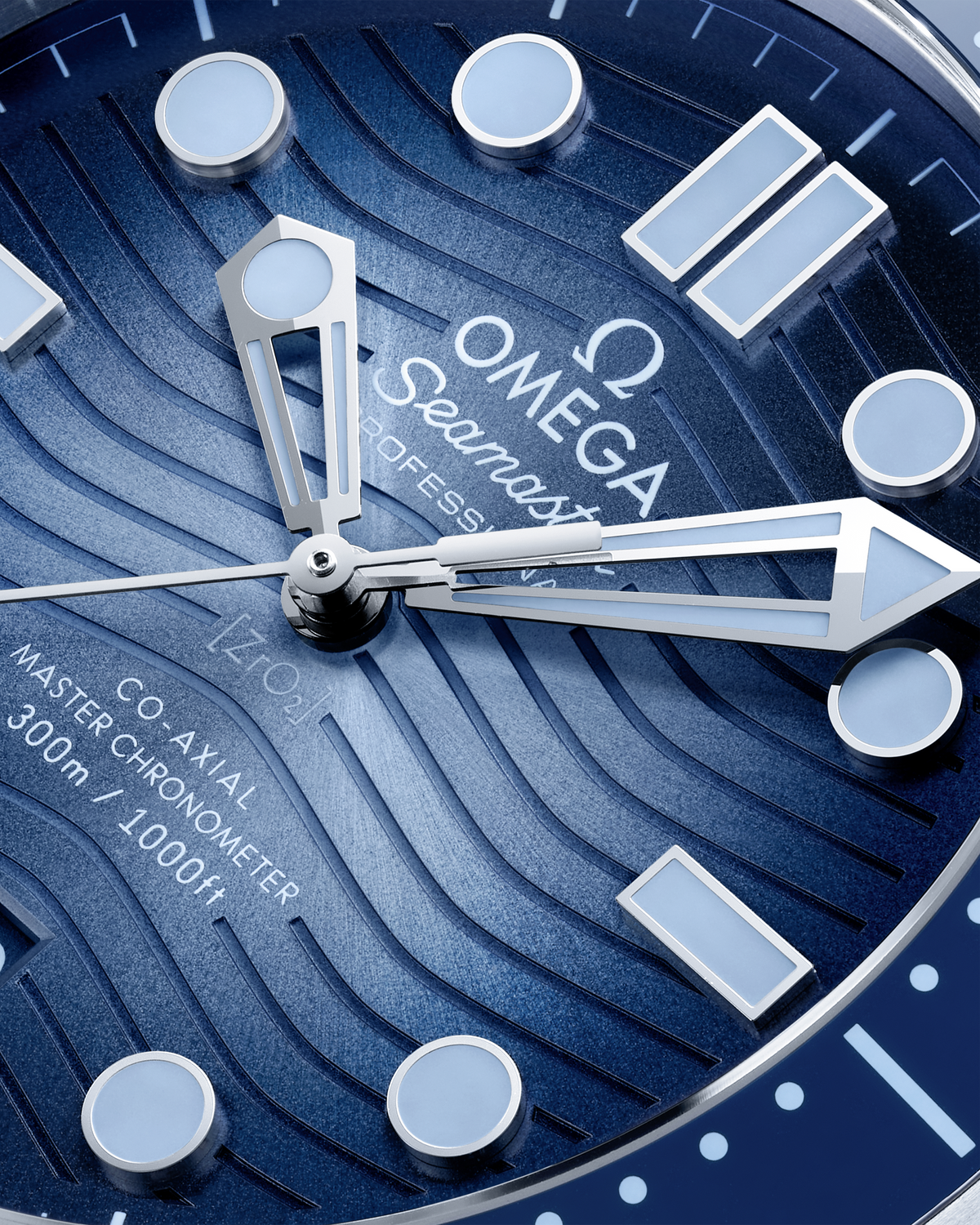 Seamaster Diver 300M 42 mm, steel on steel - 21030422003003 - View 3