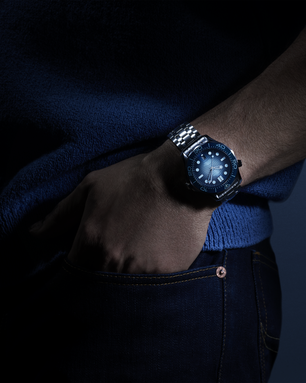 Seamaster Diver 300M 42 mm, steel on steel - 21030422003003 - View 5