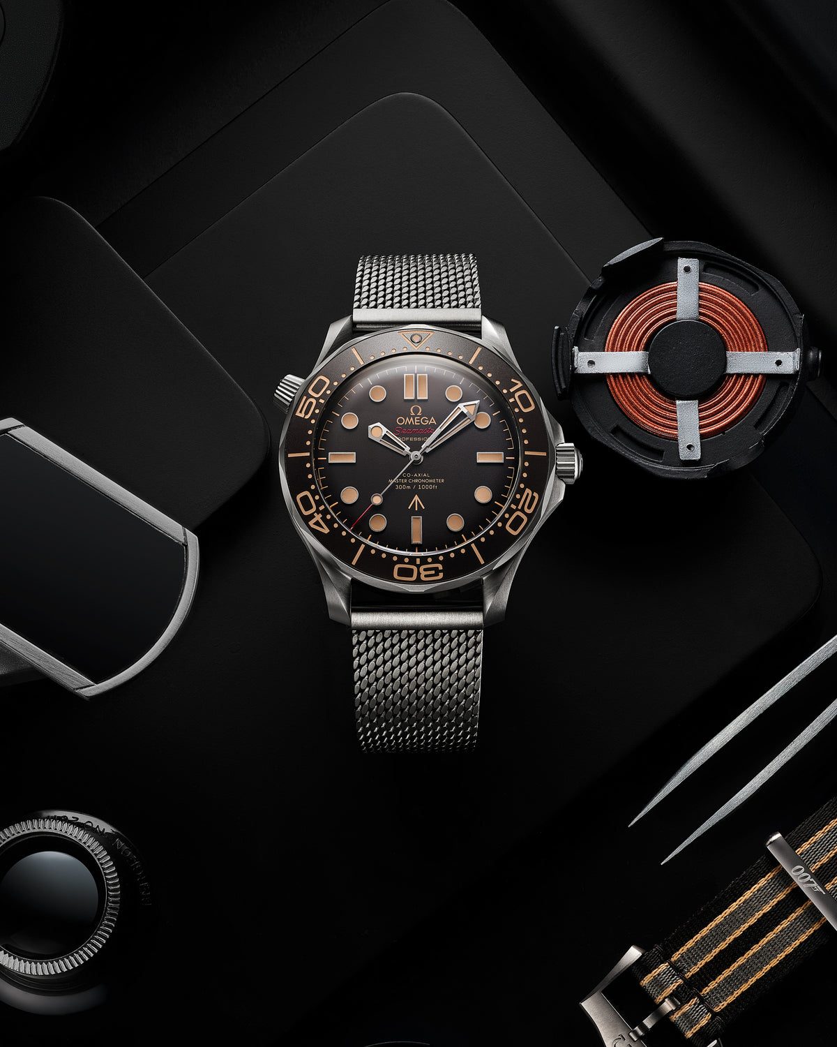 Seamaster Diver 300M 42 mm, titanium on titanium - 21090422001001 - View 4