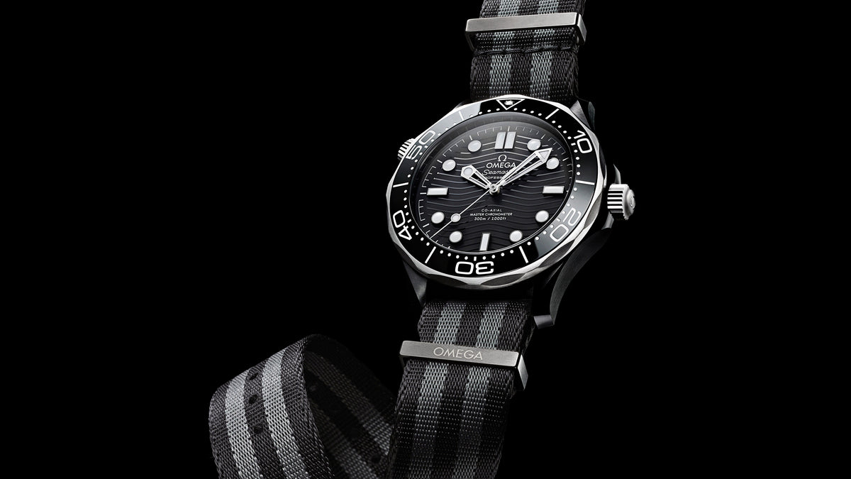 Seamaster Diver 300M 43.5 mm, black ceramic on NATO strap - 21092442001002 - View 4