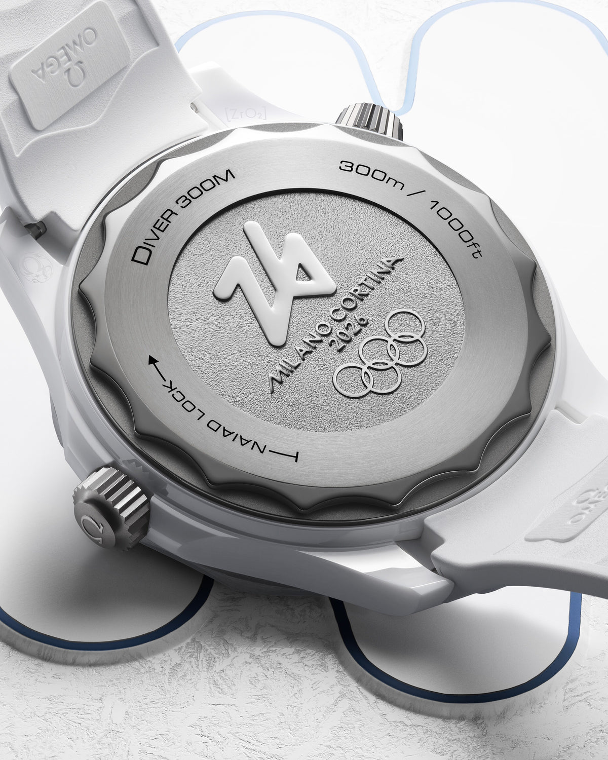 Seamaster Diver 300M 43.5 mm, white ceramic - titanium on rubber strap - 52292442004001 - View 11