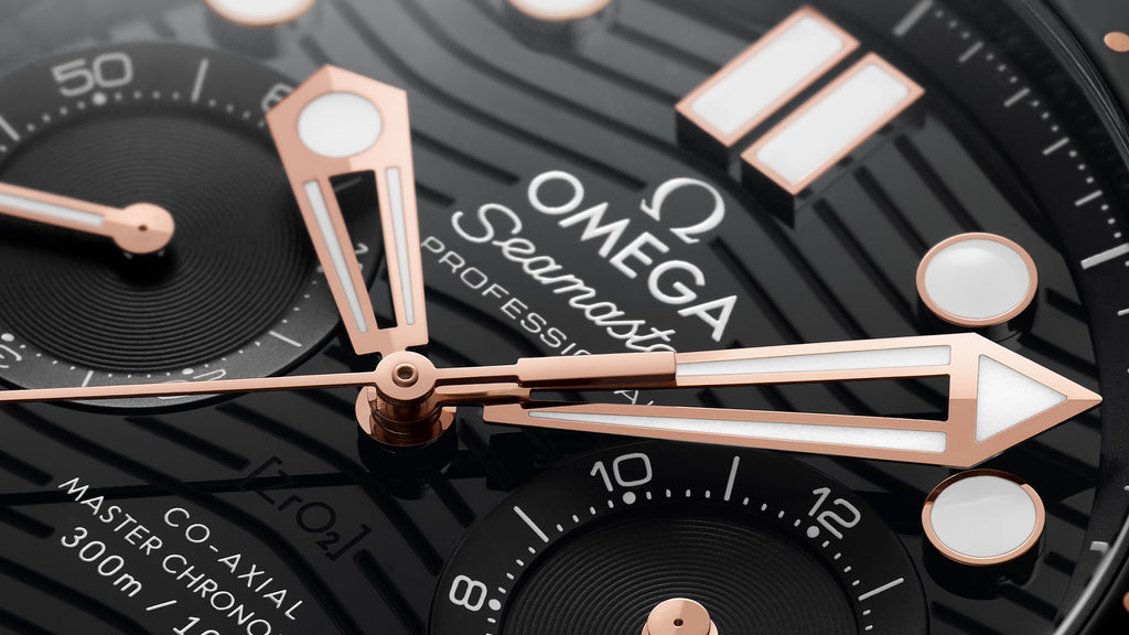 Seamaster Diver 300M 44 mm, steel - Sedna™ gold on rubber strap - 21022445101001 - View 4