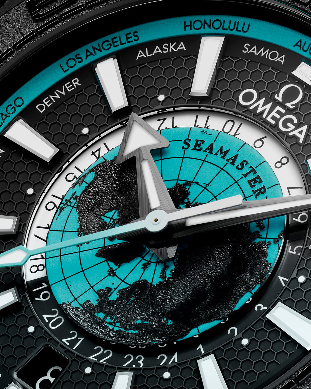 Seamaster Planet Ocean 600M 45.5 mm, black ceramic on rubber strap - 21592462201006 - View 3
