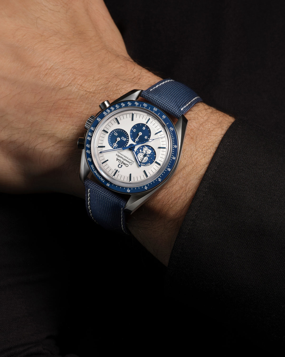 Speedmaster Anniversary Series 42 mm, steel on coated nylon fabric strap - 31032425002001 - View 8