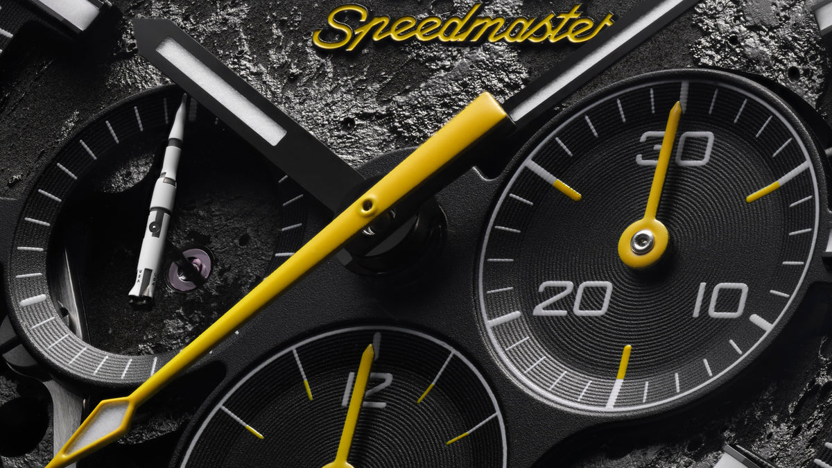 Speedmaster Dark Side of the Moon 44.25 mm, black ceramic on rubber strap - 31092445001001 - View 10