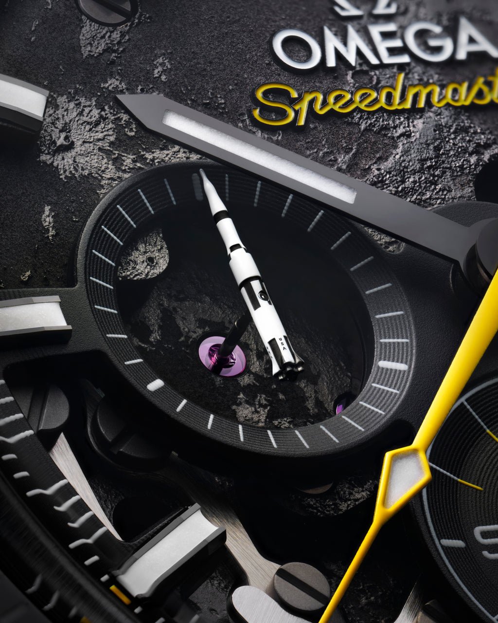 Speedmaster Dark Side of the Moon 44.25 mm, black ceramic on rubber strap - 31092445001001 - View 7
