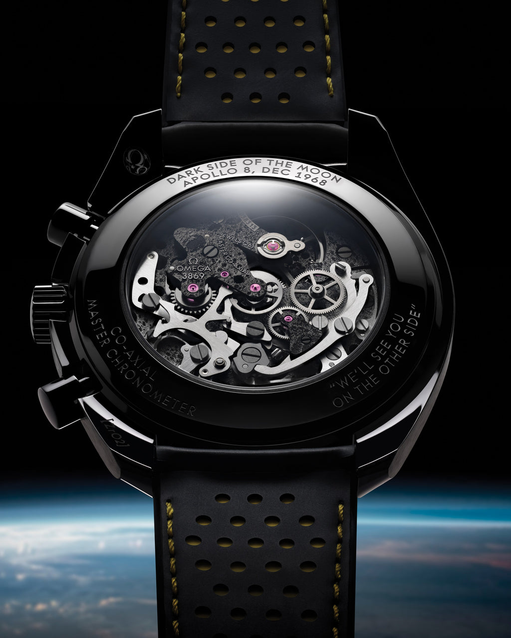 Speedmaster Dark Side of the Moon 44.25 mm, black ceramic on rubber strap - 31092445001001 - View 13