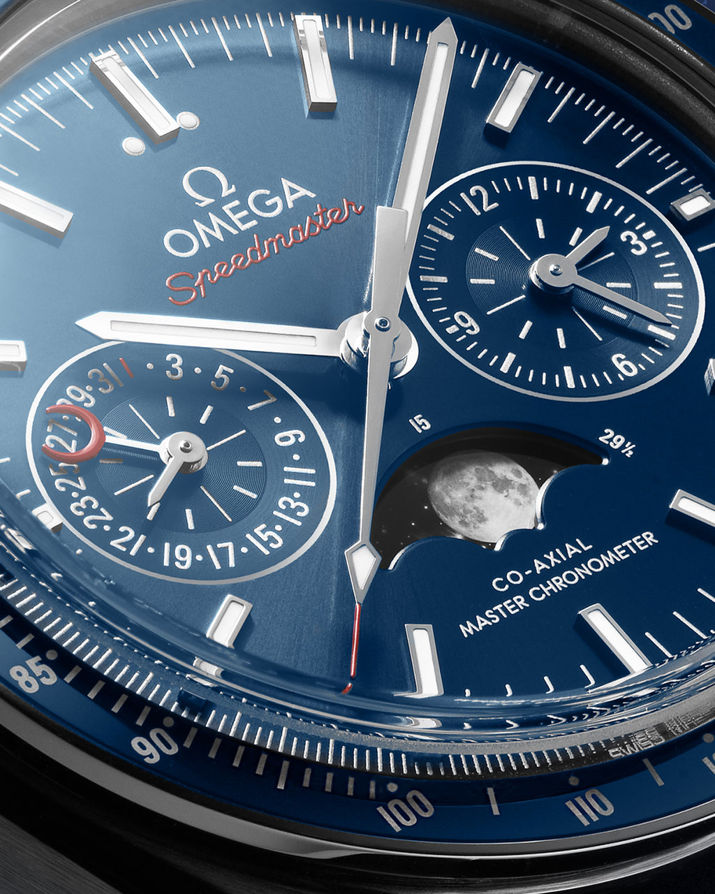 Speedmaster Moonphase 44.25 mm, steel on leather strap - 30433445203001 - View 5