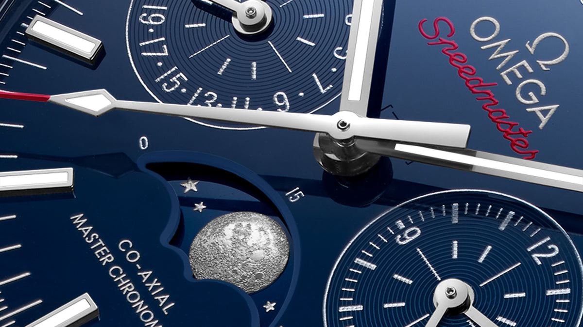 Speedmaster Moonphase 44.25 mm, blue ceramic on leather strap - 30493445203001 - View 3