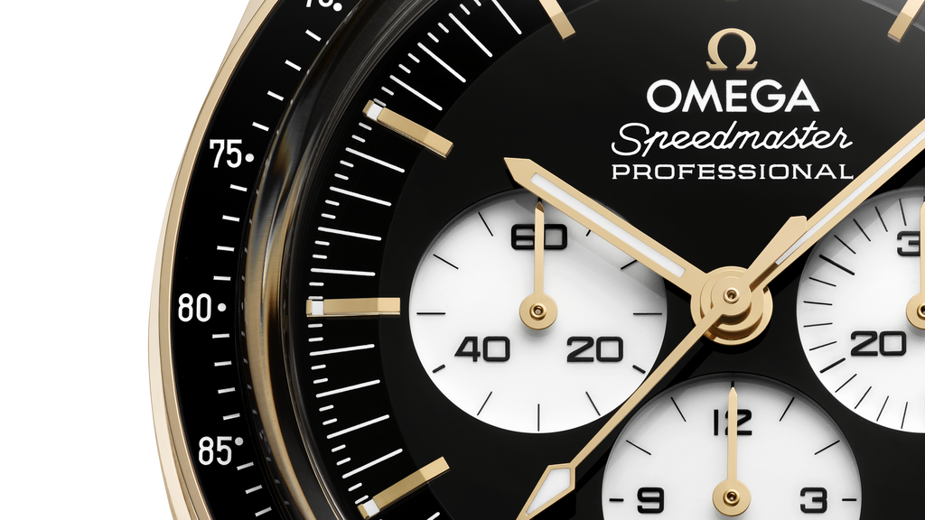 Speedmaster Moonwatch Professional 42 mm, Moonshine™ gold on Moonshine™ gold - 31060425001002 - View 4